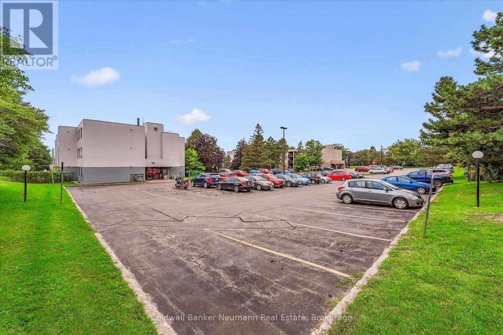 #407 65 SILVERCREEK PARKWAY N - Image 3