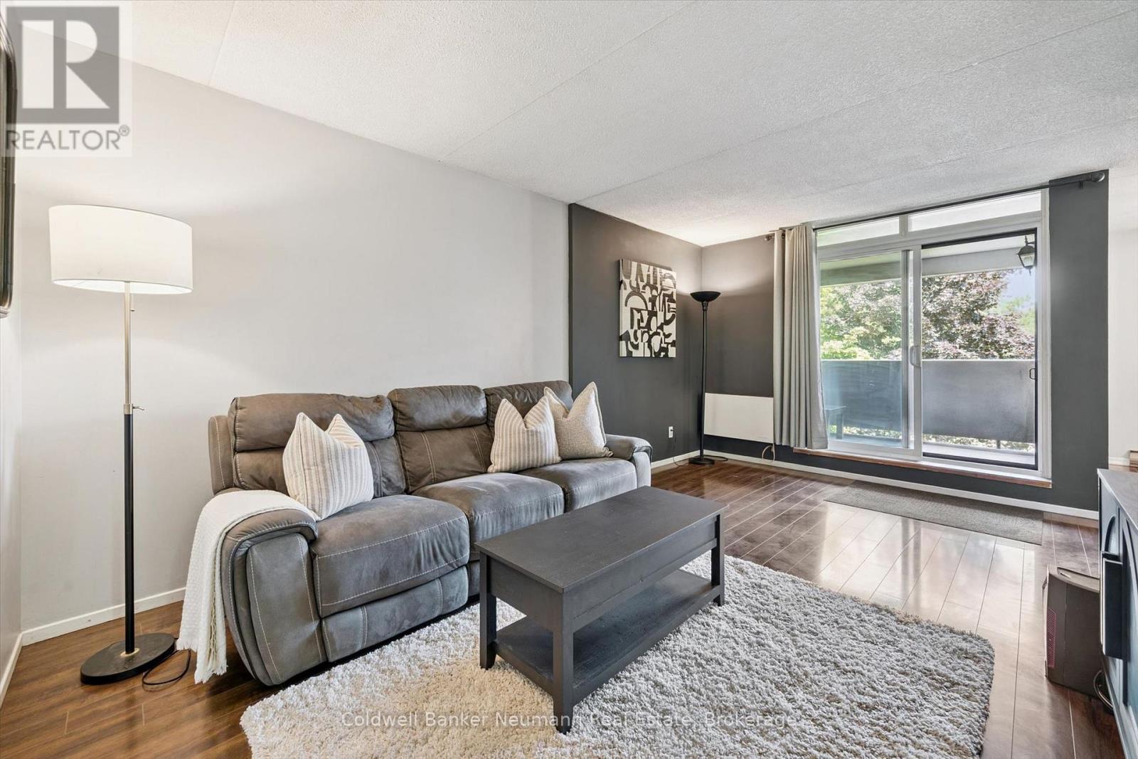 #407 65 SILVERCREEK PARKWAY N - 7