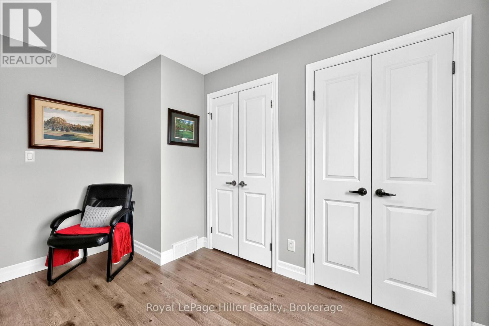 206 NAPIER STREET - 20