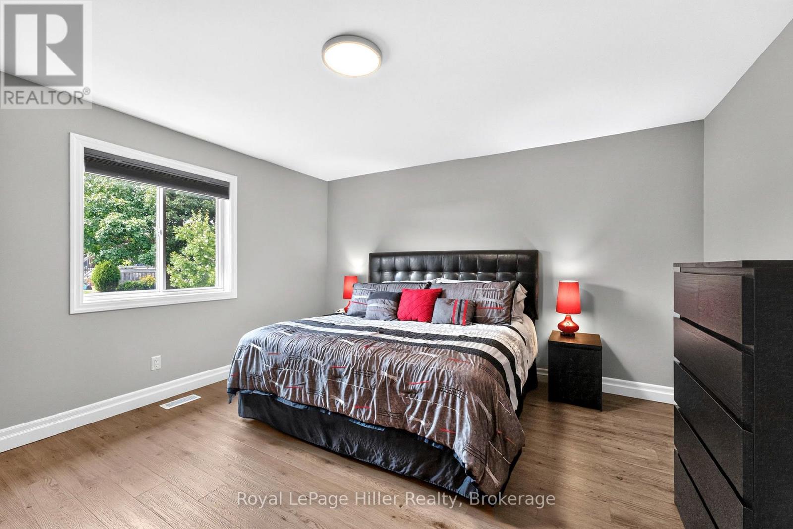 206 NAPIER STREET - Image 21