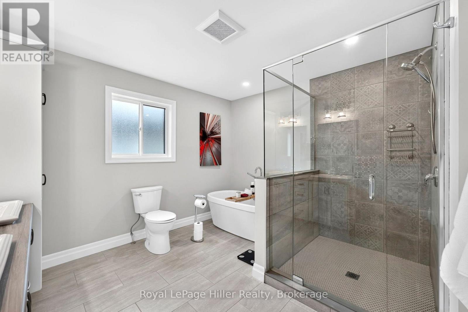 206 NAPIER STREET - Image 24