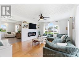 Den - 69 Queen Street, Morris Turnberry, ON N0G1G0 Photo 11