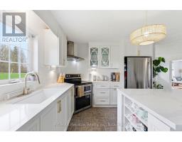 Kitchen - 69 Queen Street, Morris Turnberry, ON N0G1G0 Photo 14