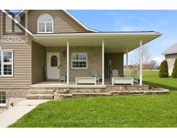 Mud room - 69 Queen Street, Morris Turnberry, ON N0G1G0 Photo 8