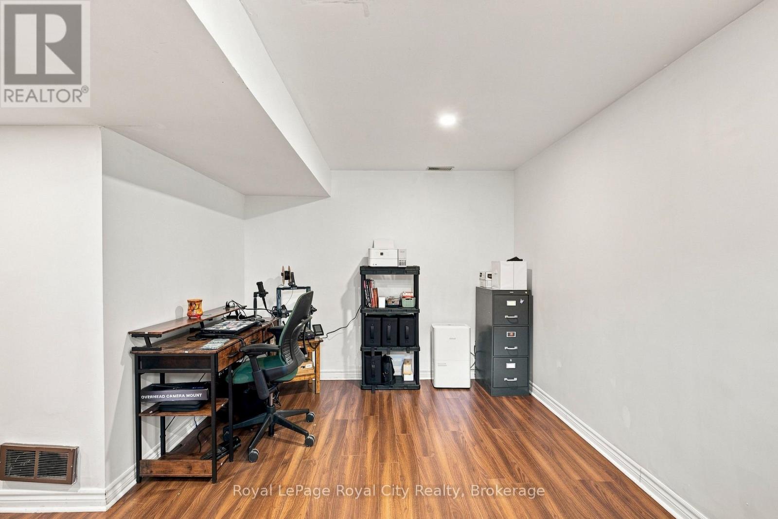 452 MILLBURN BOULEVARD - Image 29