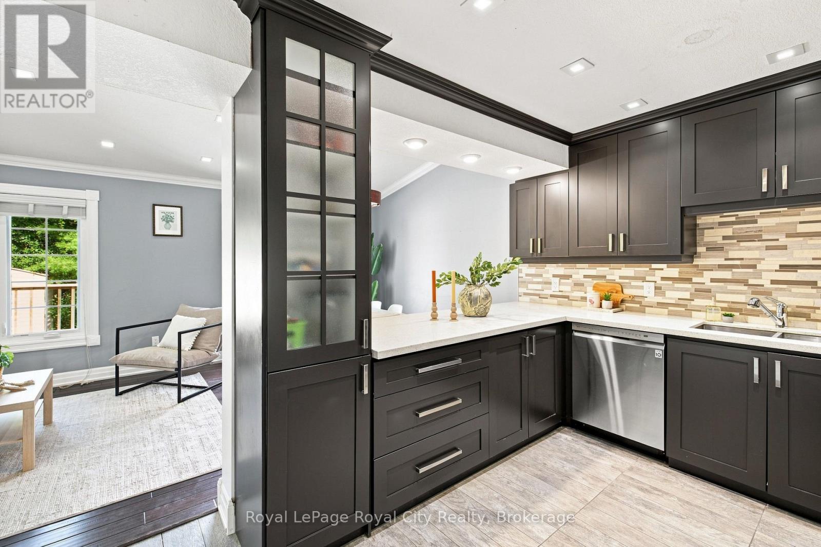 452 MILLBURN BOULEVARD - Image 9