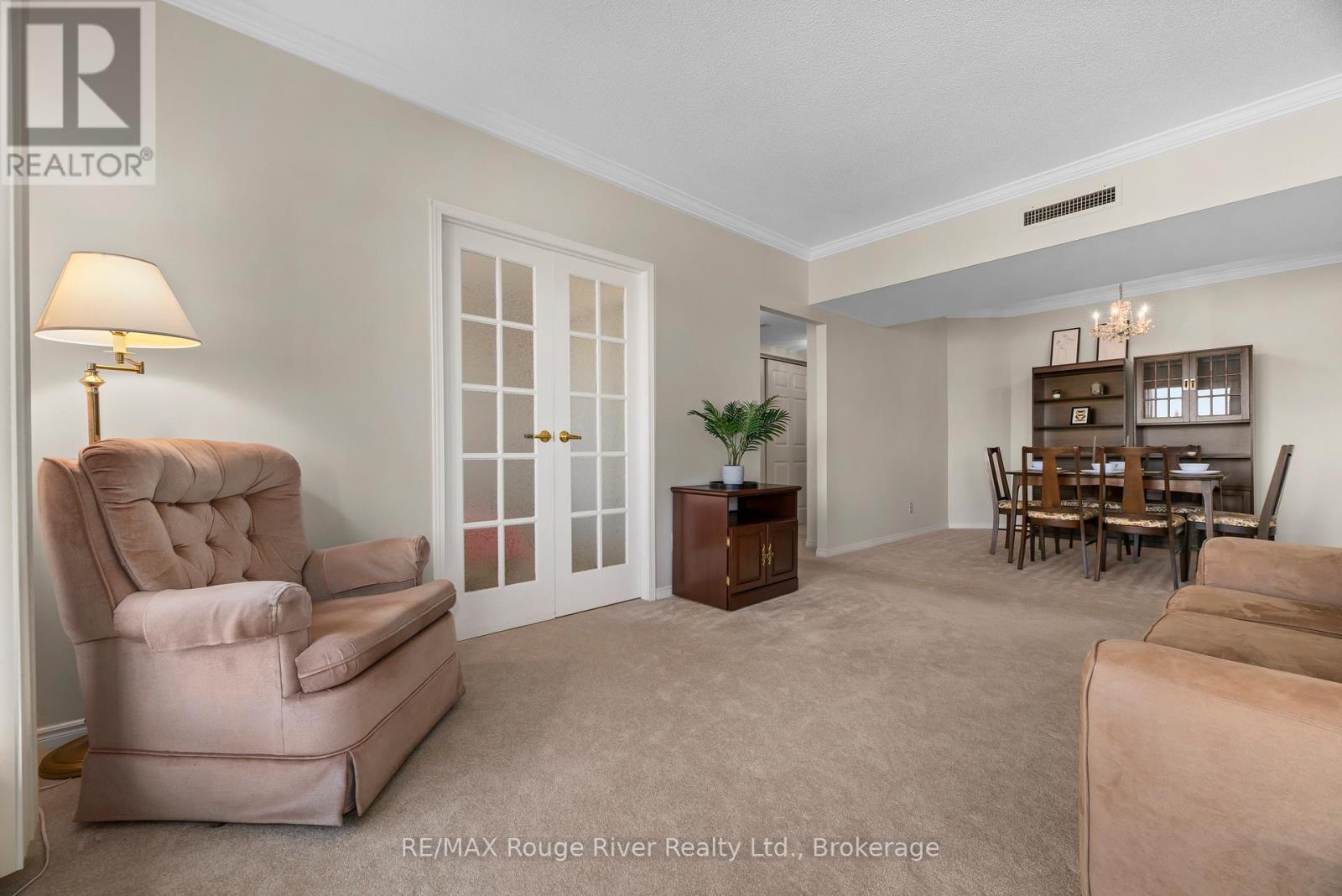 #304 40 AUBURN STREET - Image 12