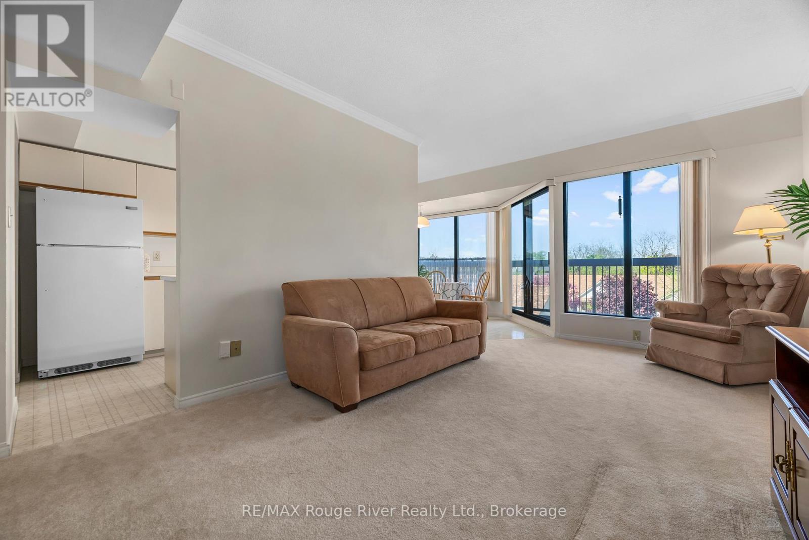 #304 40 AUBURN STREET - Image 9