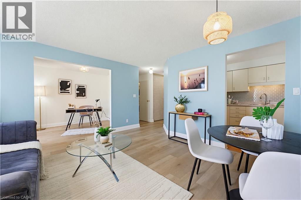 #110 30 HUGO Crescent - Image 10
