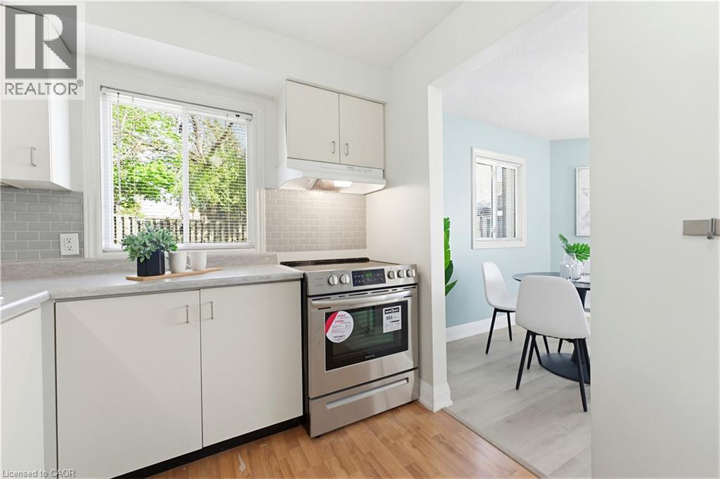 #110 30 HUGO Crescent - Image 6