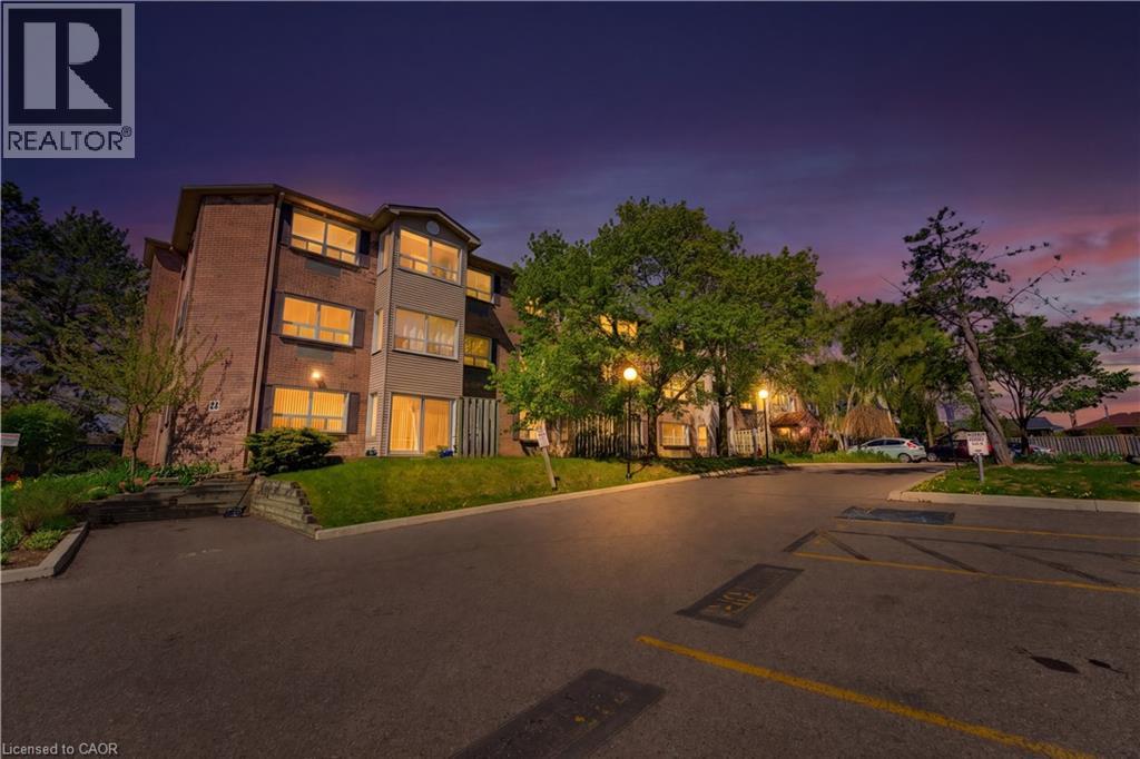 #110 30 HUGO Crescent - Image 24