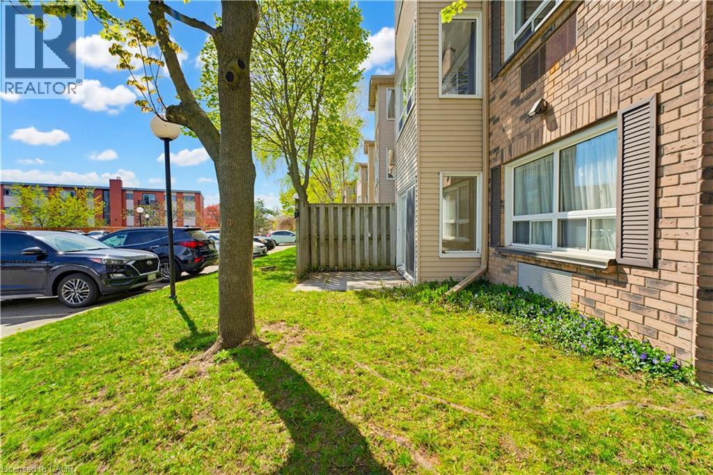 #110 30 HUGO Crescent - Image 21