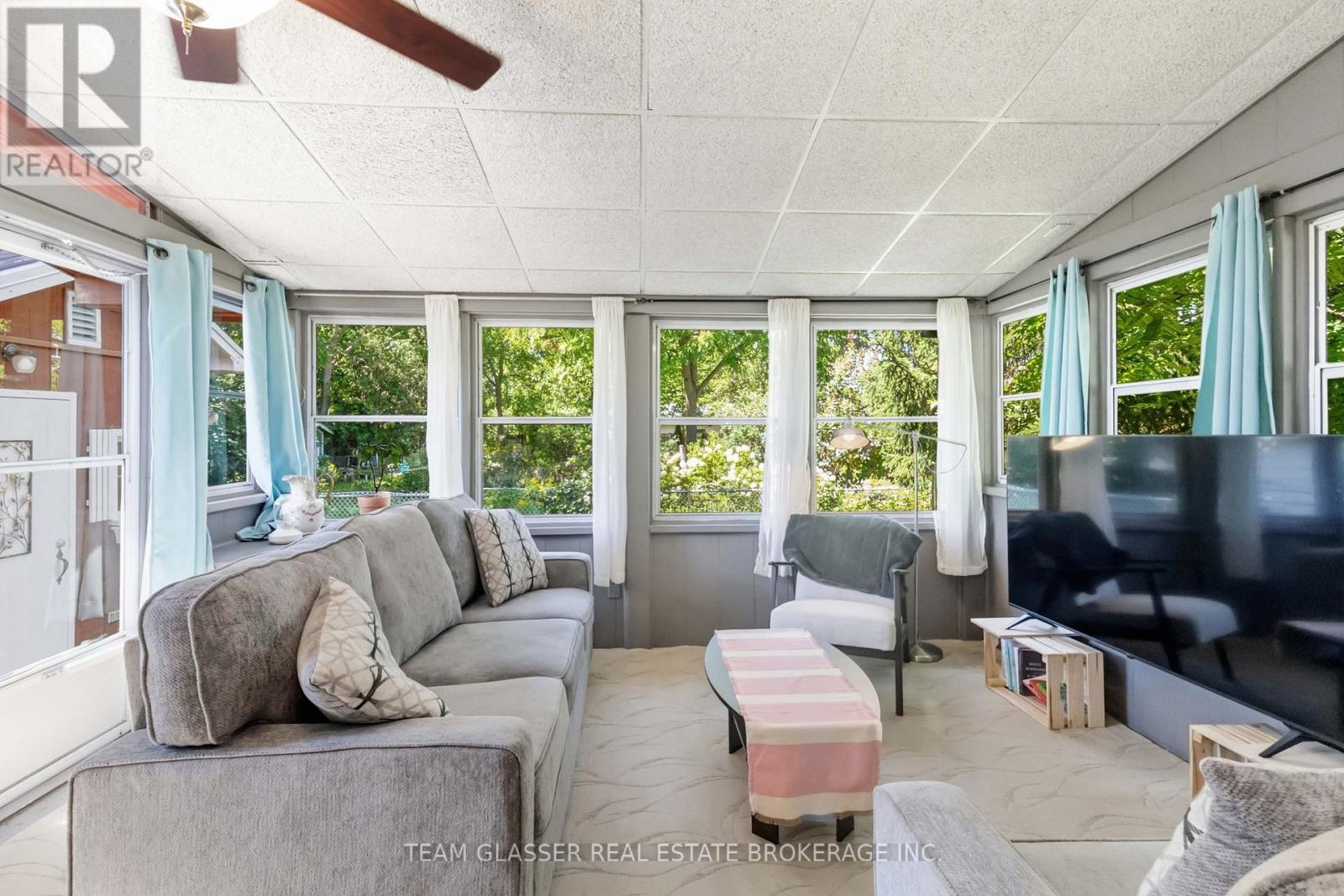 45 TREVITHEN STREET - Image 21