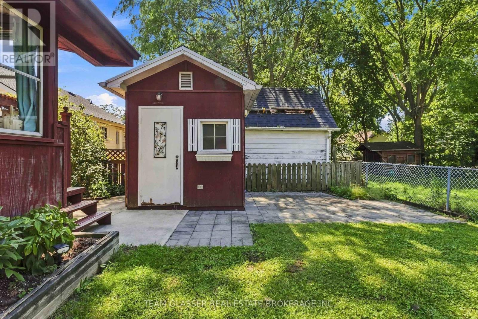 45 TREVITHEN STREET - Image 32