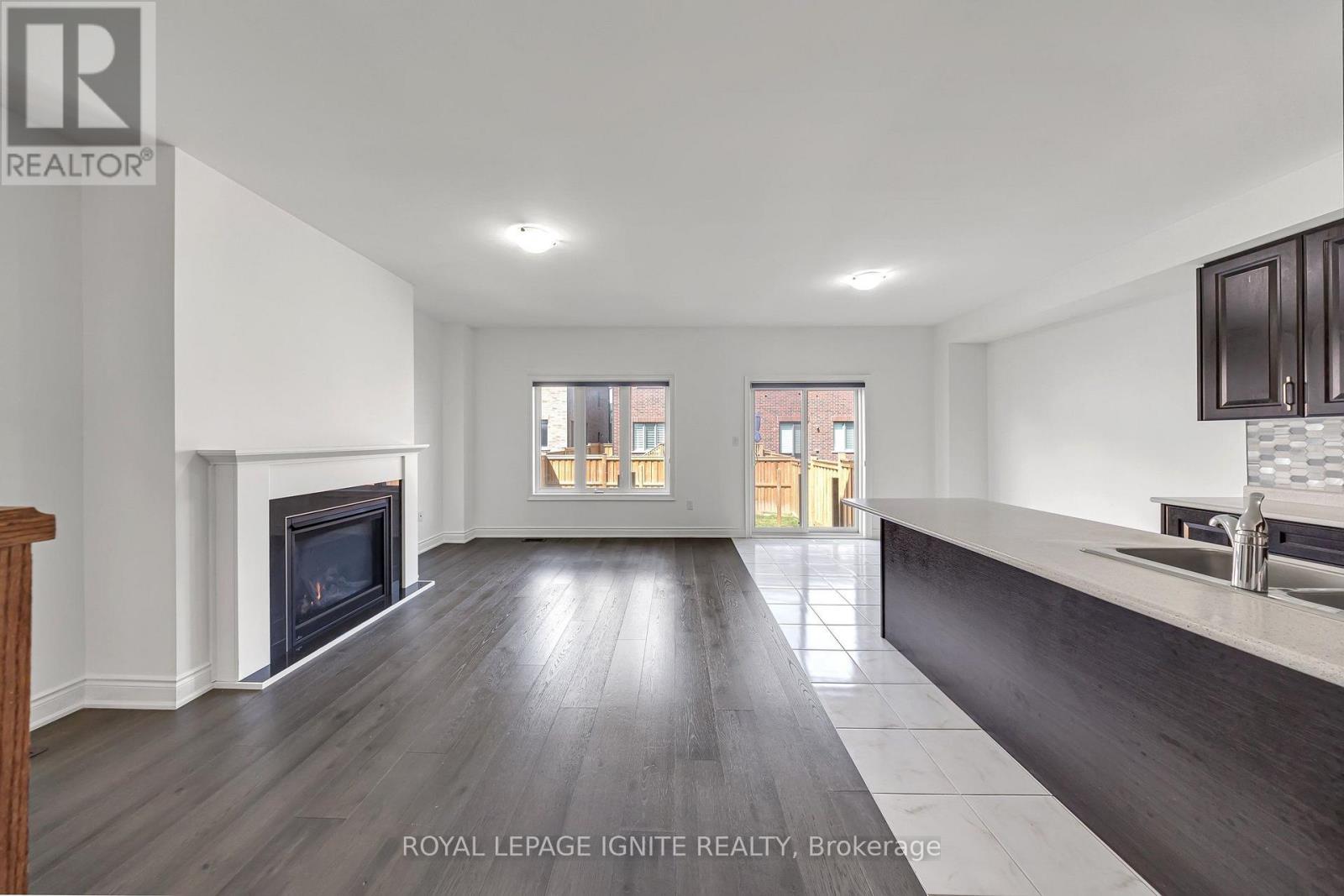 9 ALAN WILLIAMS TRAIL - Image 11