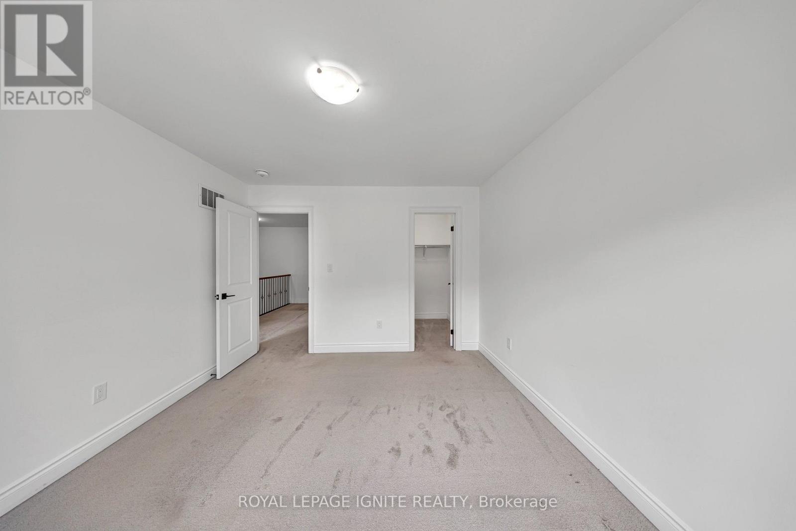 9 ALAN WILLIAMS TRAIL - Image 27