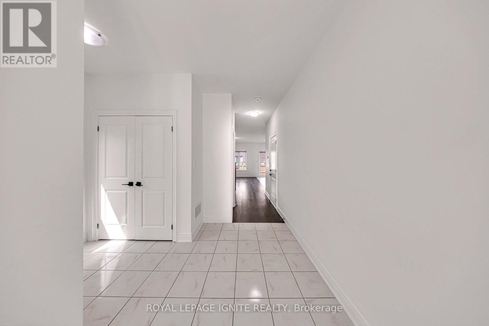 9 ALAN WILLIAMS TRAIL - 8