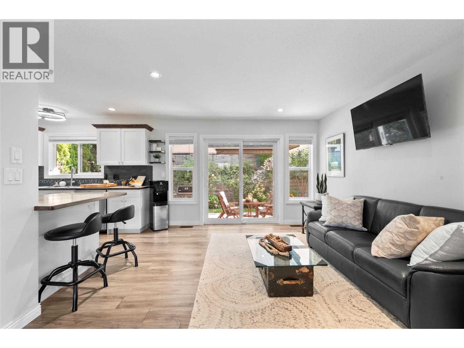 710 17 Street SE - Image 17