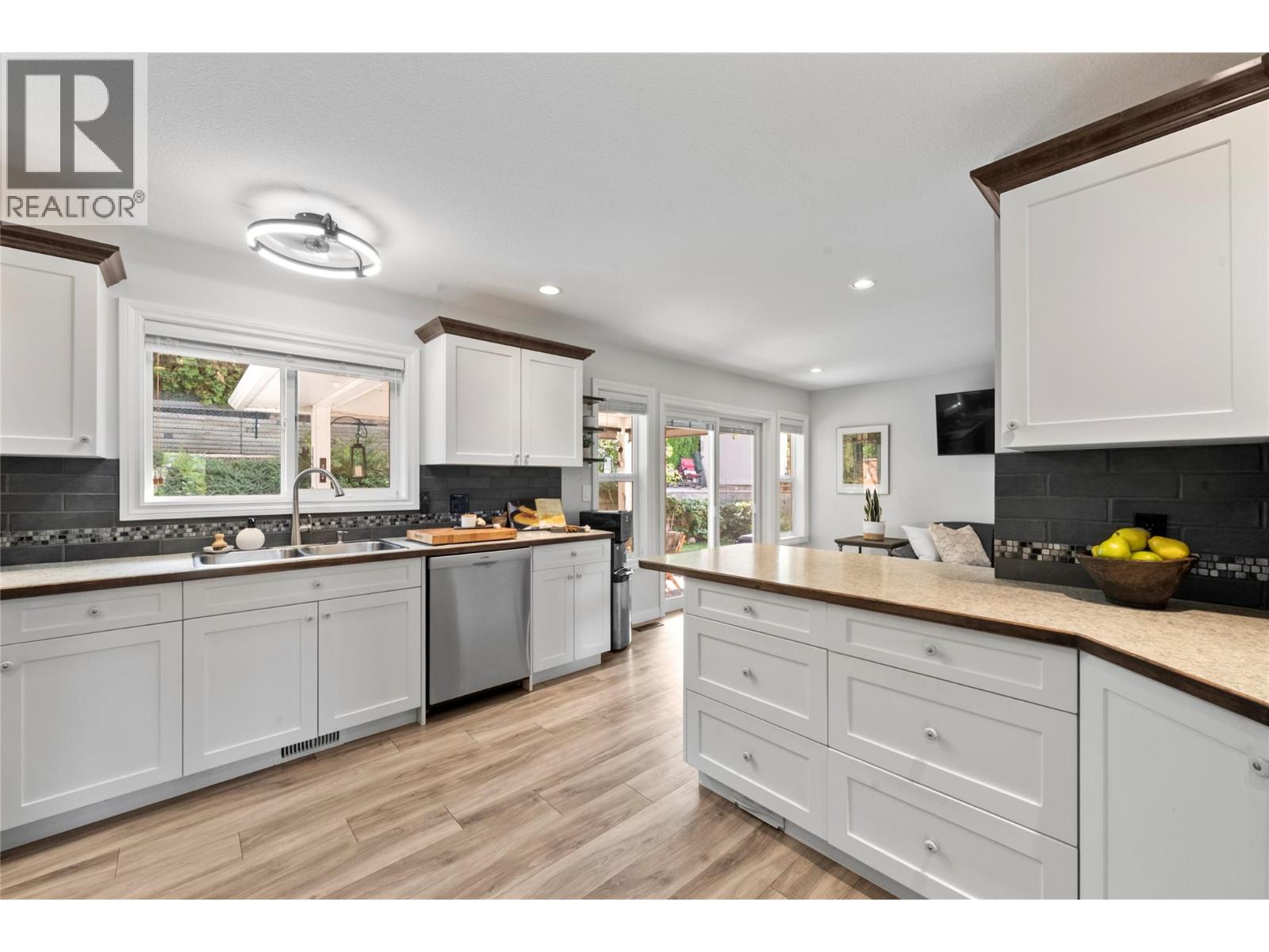 710 17 Street SE - 33