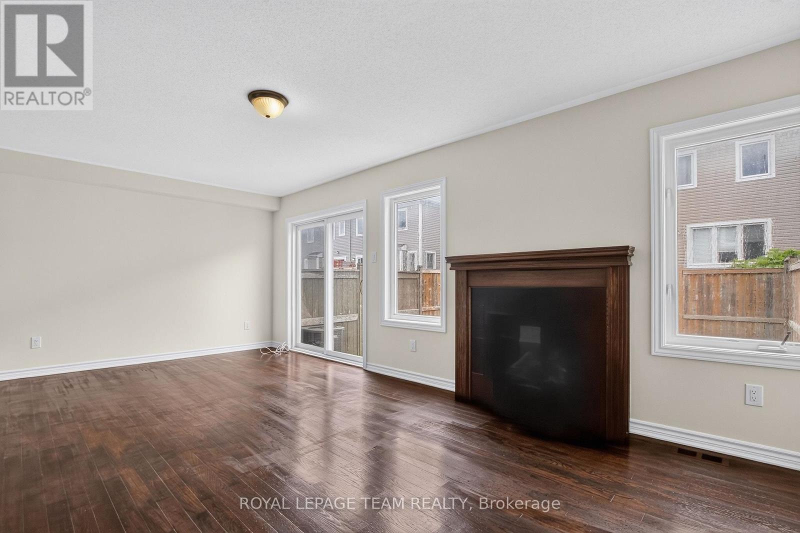 217 CONIFER CREEK CIRCLE - Image 10
