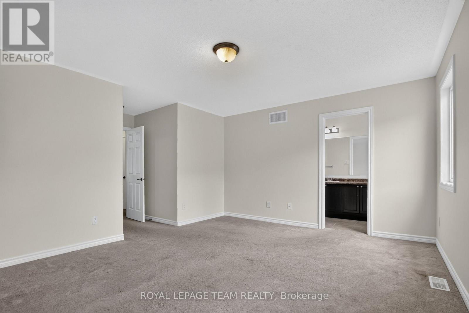 217 CONIFER CREEK CIRCLE - Image 31
