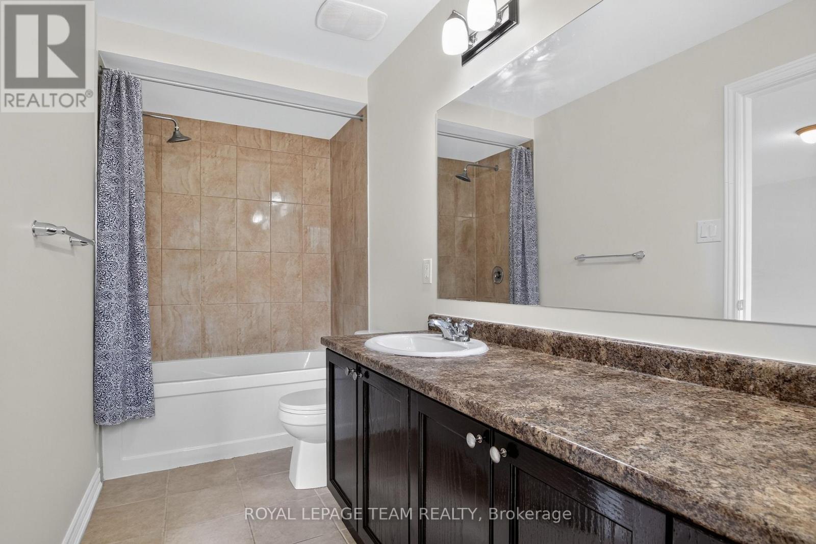 217 CONIFER CREEK CIRCLE - Image 34