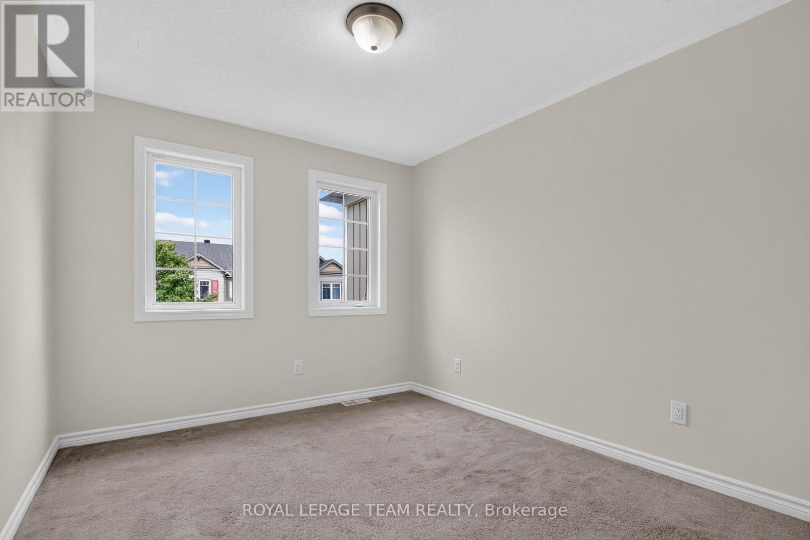 217 CONIFER CREEK CIRCLE - Image 36