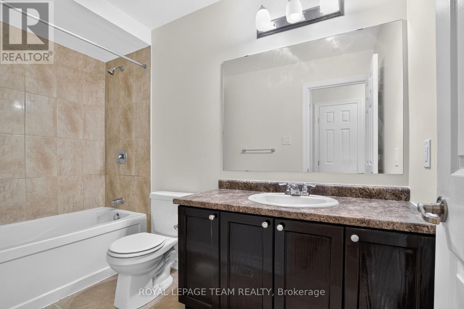 217 CONIFER CREEK CIRCLE - Image 39