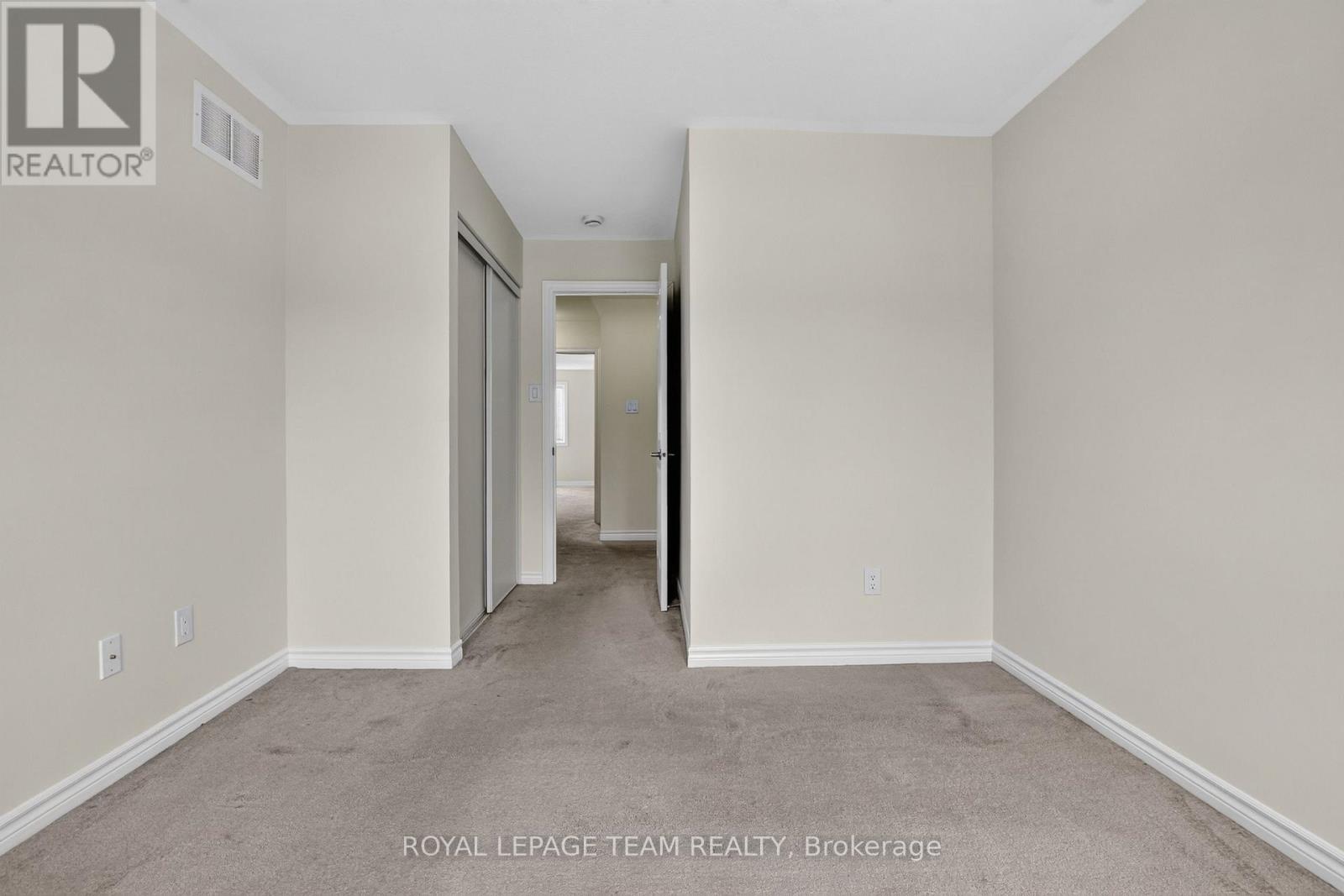217 CONIFER CREEK CIRCLE - Image 44