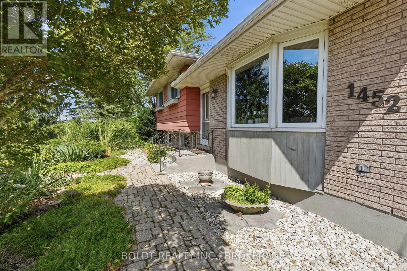1452 CATARACT ROAD - 2