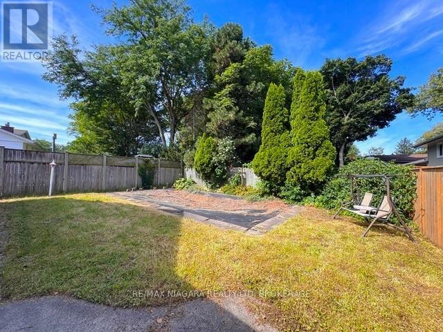 2781 MERCURY AVENUE - Image 24