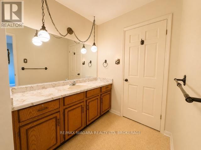 2781 MERCURY AVENUE - Image 7