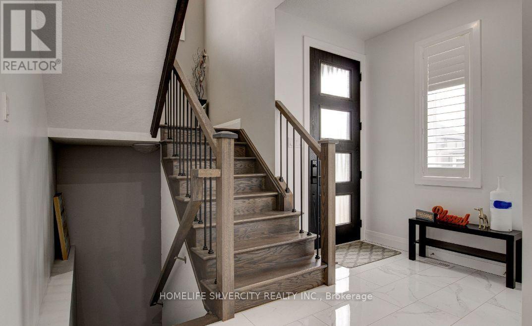 552 Masters Drive, Woodstock (Woodstock - North), Ontario, N4T0L2, Woodstock (Woodstock - North), Ontario — photo 2 of 5