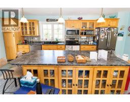 Family room - 1432 Route 776, Grand Manan, NB E5G1H6 Photo 11