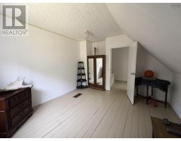 Primary Bedroom - 105 Wilkes Cove Road, Middle Lahave, NS B4V2Z2 Photo 10