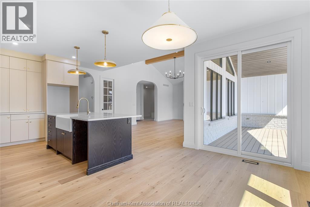 30 ROSEWOOD CRESCENT - Image 13