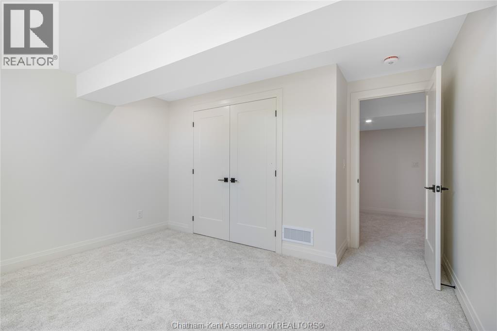 30 ROSEWOOD CRESCENT - 38