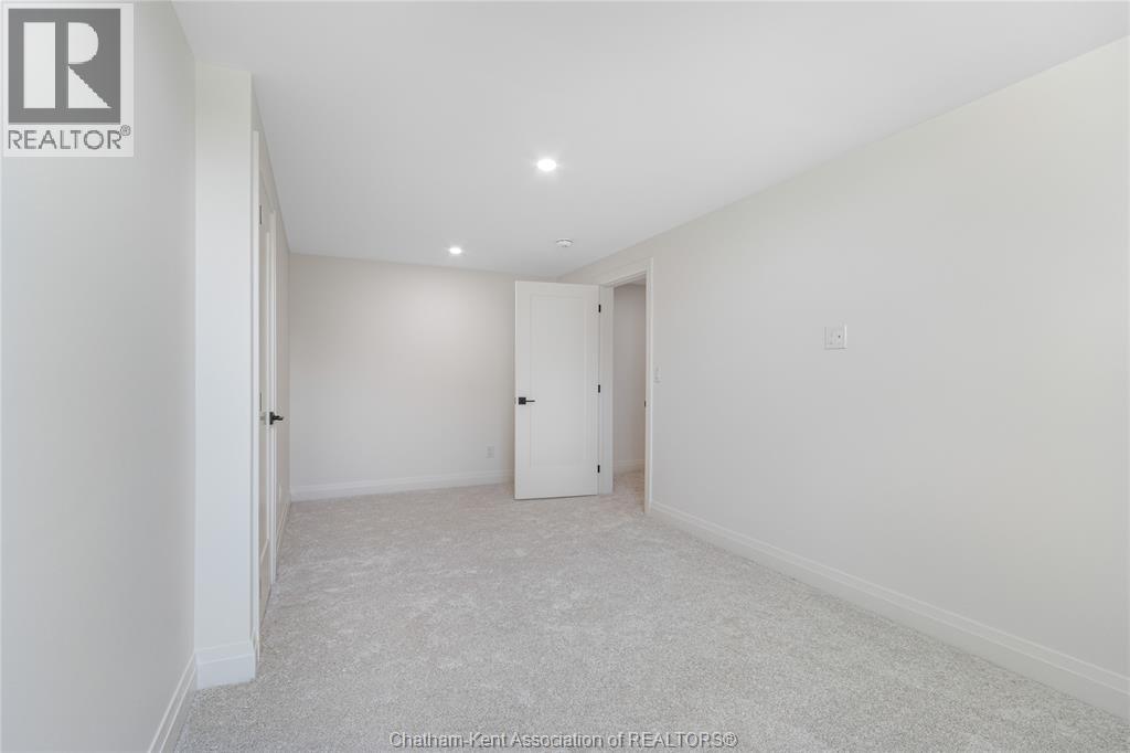 30 ROSEWOOD CRESCENT - Image 41
