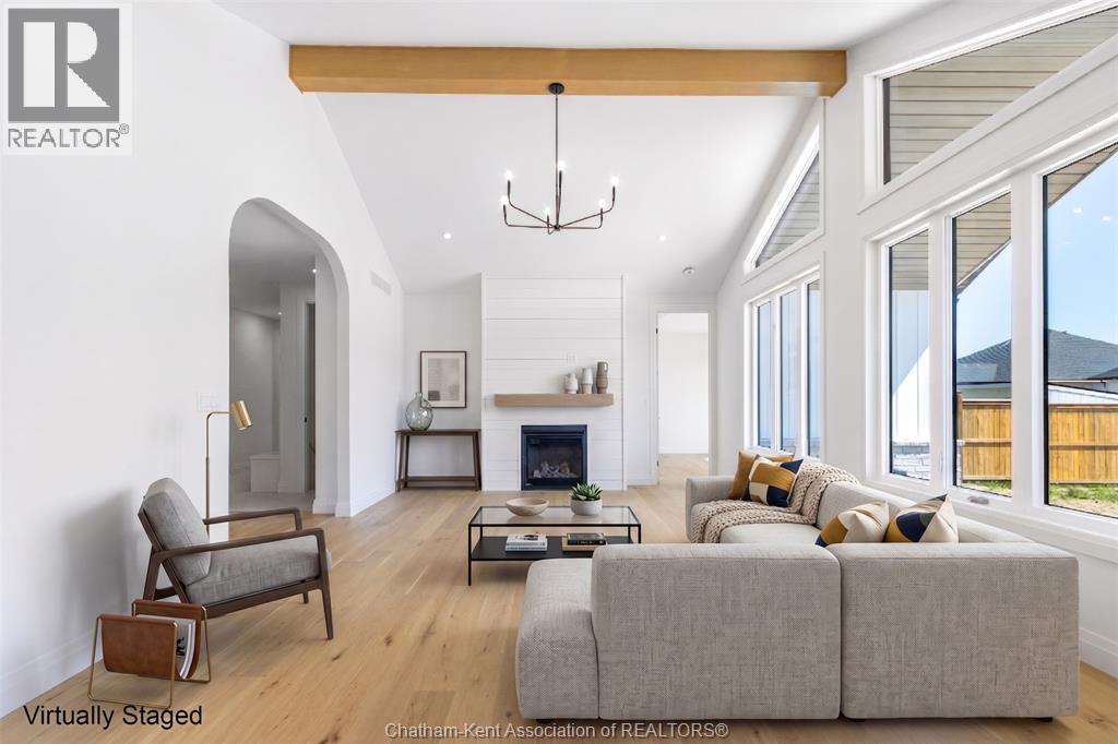 30 ROSEWOOD CRESCENT - 7