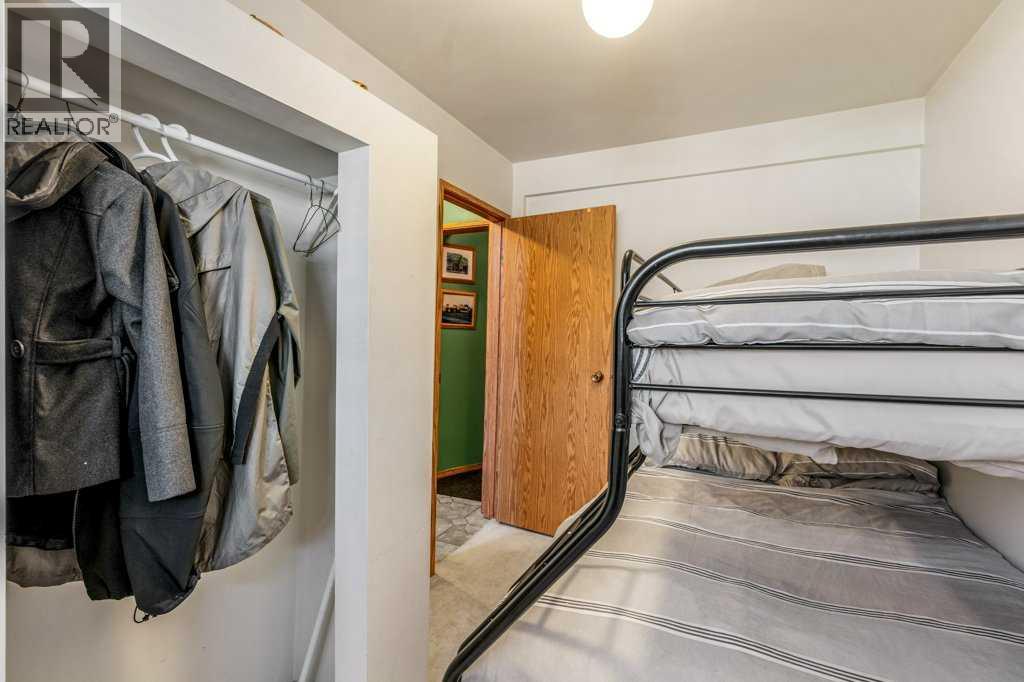 8630 22 Avenue N - 39