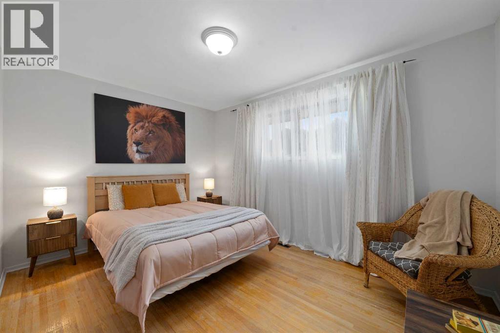 85 Huckvale Crescent SW - Image 14