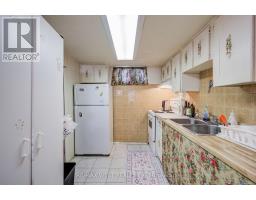 65 Ridge Point Crescent, Toronto, ON M6M2Z7 Photo 36