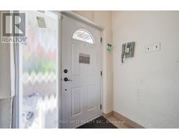 65 Ridge Point Crescent, Toronto, ON M6M2Z7 Photo 29