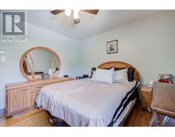 65 Ridge Point Crescent, Toronto, ON M6M2Z7 Photo 21