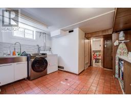 65 Ridge Point Crescent, Toronto, ON M6M2Z7 Photo 33