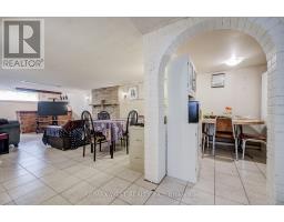 65 Ridge Point Crescent, Toronto, ON M6M2Z7 Photo 34