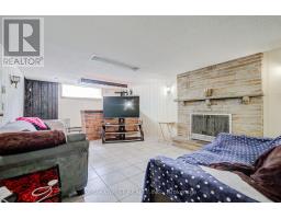 65 Ridge Point Crescent, Toronto, ON M6M2Z7 Photo 41