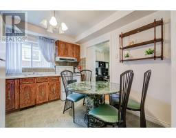 65 Ridge Point Crescent, Toronto, ON M6M2Z7 Photo 14