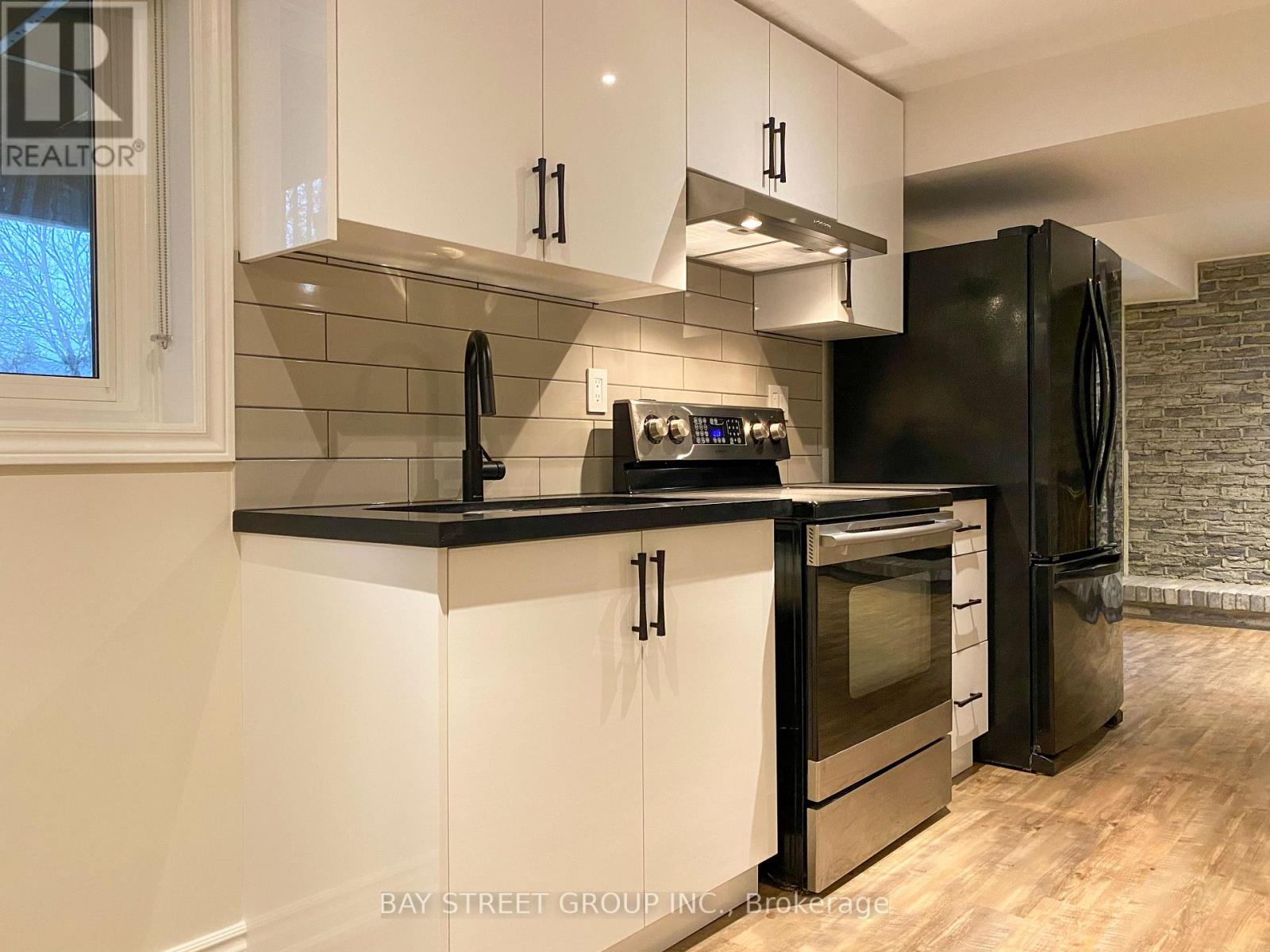 #Basement 29 Carlton Road, Markham (Unionville), Ontario, L3R1Z4, Markham (Unionville), Ontario — photo 3 of 5