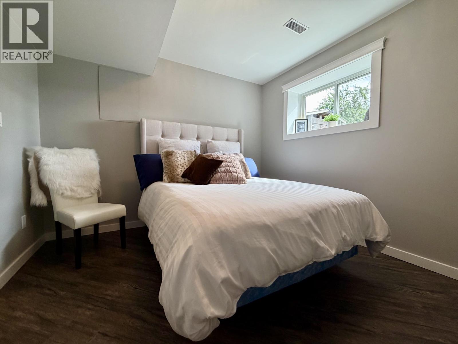 3140 13TH STREET WEST - Image 29